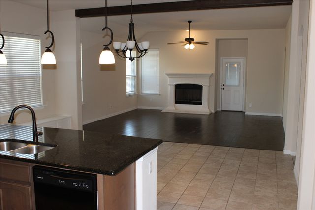 536 Hidden Springs Trail, Azle, TX 76020