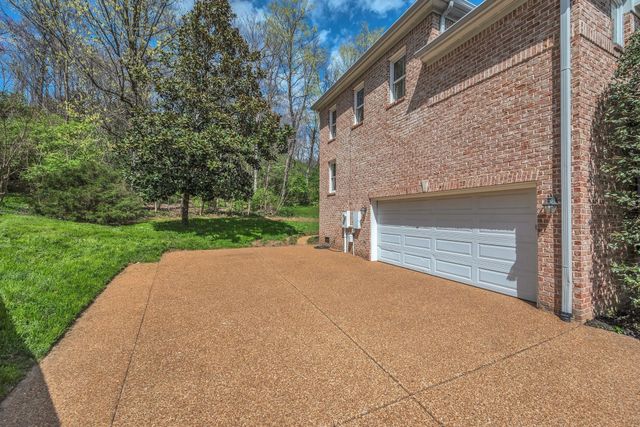 128 Abbeywood Dr, Nashville, TN 37215