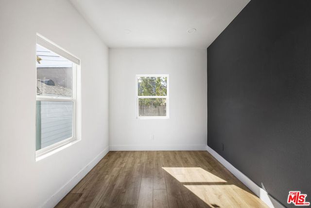 2074 W 29th Street, Los Angeles, CA 90018