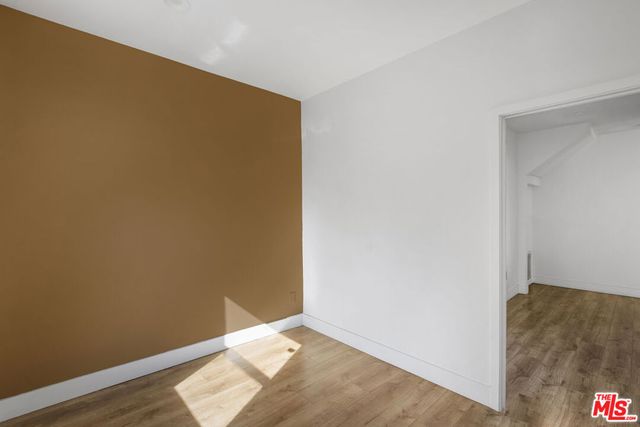 2074 W 29th Street, Los Angeles, CA 90018