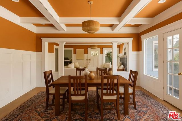 2074 W 29th Street, Los Angeles, CA 90018