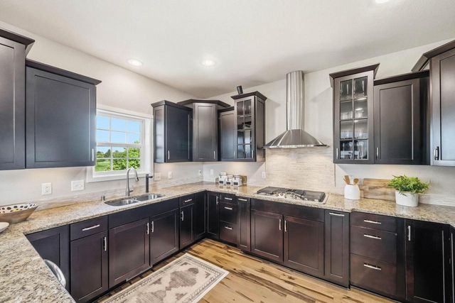 734 Wolf Creek COURT, Grafton, WI 53024