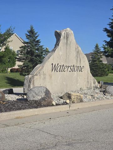 734 Wolf Creek COURT, Grafton, WI 53024