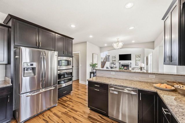 734 Wolf Creek COURT, Grafton, WI 53024