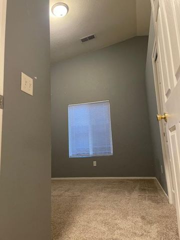 1331 Alicante Way, Madera, CA 93638