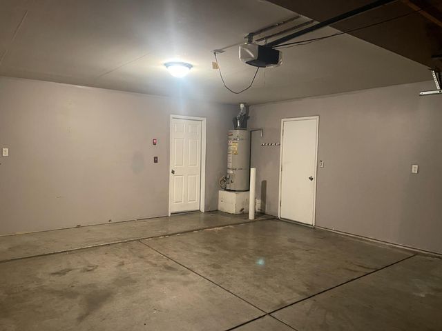 1331 Alicante Way, Madera, CA 93638