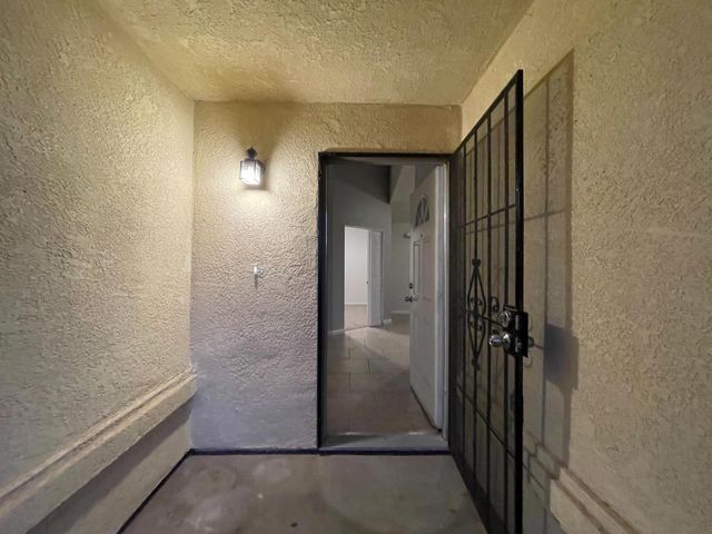 1331 Alicante Way, Madera, CA 93638