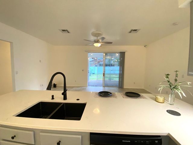 3837 FALLSCREST CIRCLE, Clermont, FL 34711