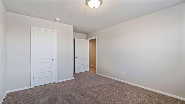 2417 Eglisfield Loop NE, Rio Rancho, NM 87144