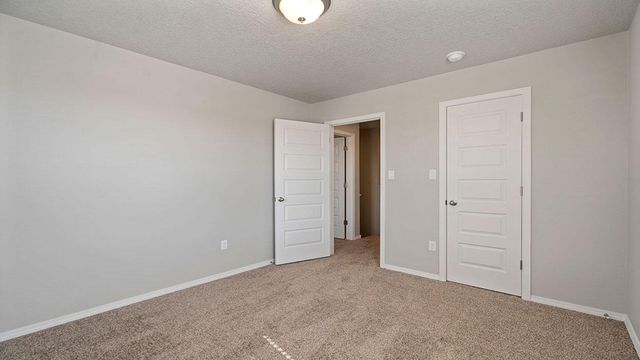 2417 Eglisfield Loop NE, Rio Rancho, NM 87144