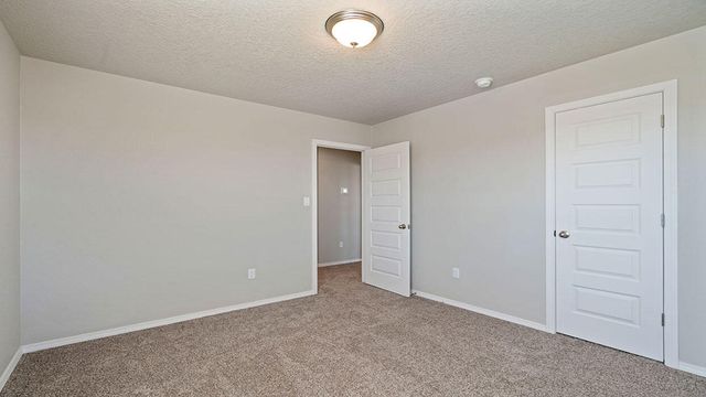 2417 Eglisfield Loop NE, Rio Rancho, NM 87144