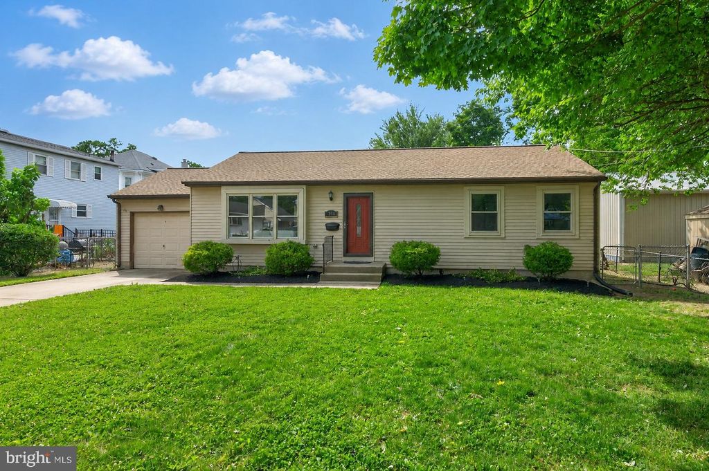 104 TEMPLE BLVD, Palmyra, NJ 08065