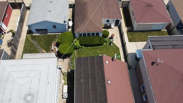 1531 N 24th Avenue, Melrose Park, IL 60160