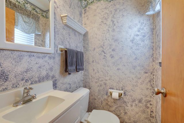 29642 Pinto Drive, Warren, MI 48093