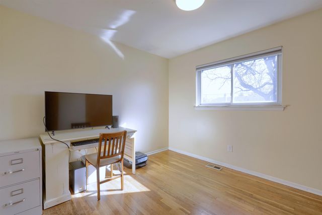 29642 Pinto Drive, Warren, MI 48093