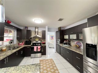 13249 NW 9 Lane, Miami, FL 33182