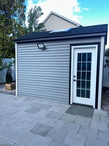 119 Columbus Pl 2, Roselle Park Boro, NJ 07204