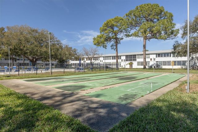 1001 77TH AVENUE N 112, St Petersburg, FL 33702