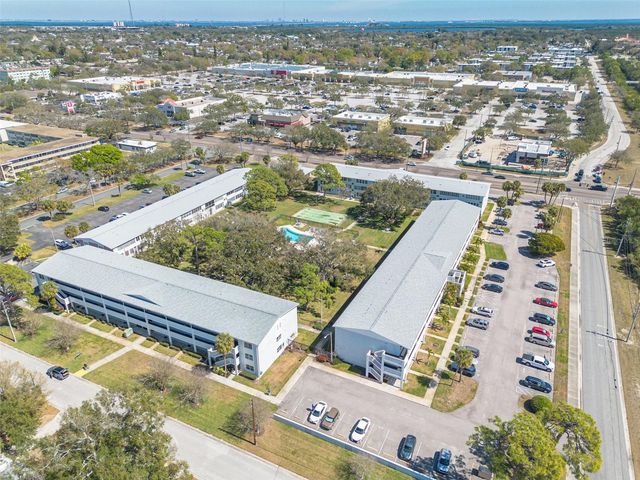 1001 77TH AVENUE N 112, St Petersburg, FL 33702