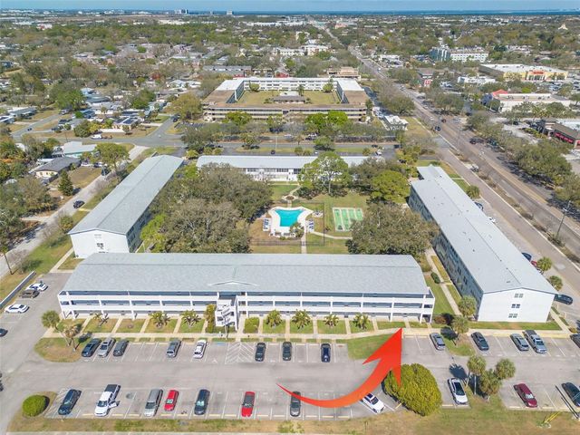 1001 77TH AVENUE N 112, St Petersburg, FL 33702