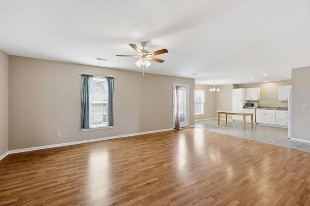 101 Tom Spragens Road, Danville, KY 40422