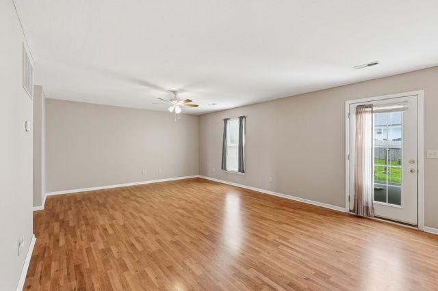 101 Tom Spragens Road, Danville, KY 40422