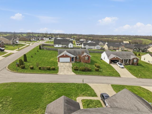 101 Tom Spragens Road, Danville, KY 40422