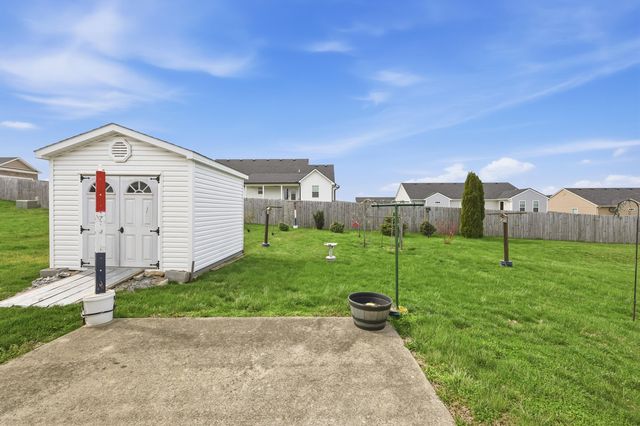 101 Tom Spragens Road, Danville, KY 40422