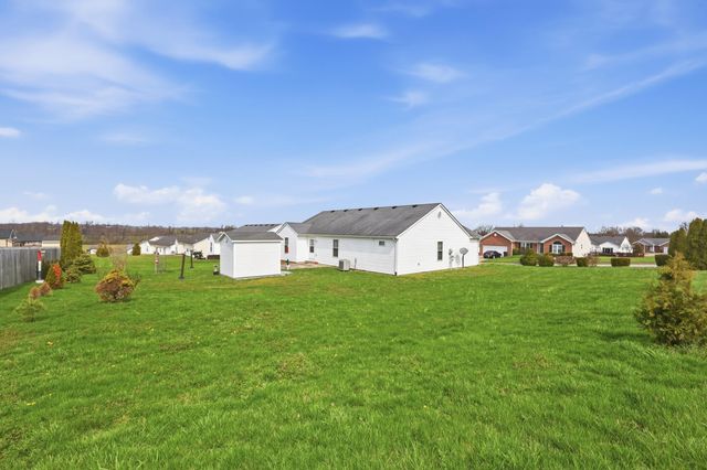 101 Tom Spragens Road, Danville, KY 40422