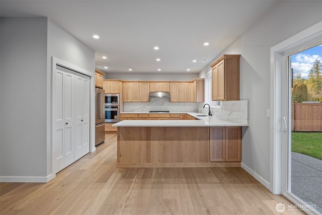 33720 NE 42nd Street, Carnation, WA 98014