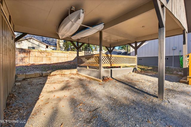 6670 Ahekolo Circle, Diamondhead, MS 39525