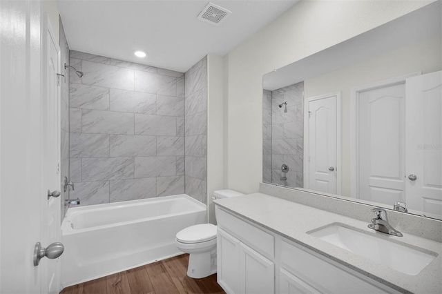 560 MARION OAKS MANOR, Ocala, FL 34473
