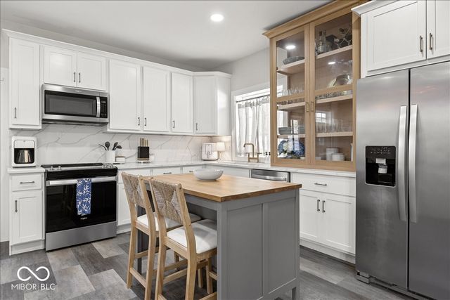 26 Adler Street, Indianapolis, IN 46225