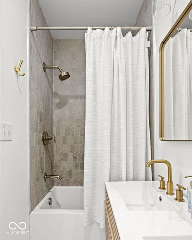 26 Adler Street, Indianapolis, IN 46225