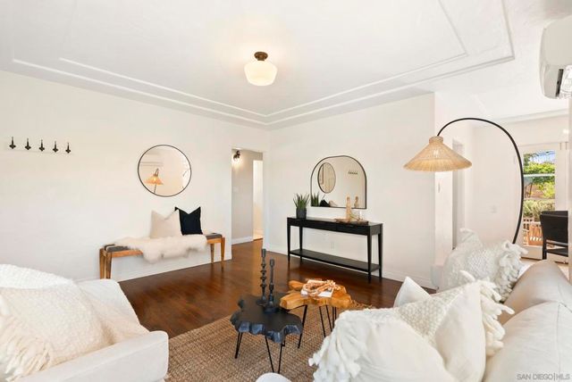 5527 Encina Dr, San Diego, CA 92114