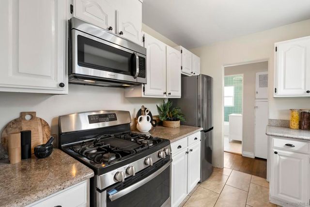 5527 Encina Dr, San Diego, CA 92114