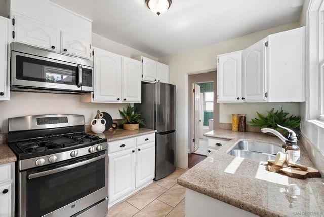 5527 Encina Dr, San Diego, CA 92114