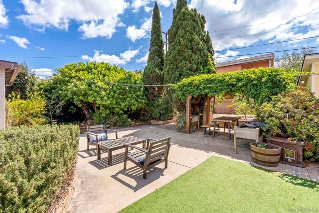 5527 Encina Dr, San Diego, CA 92114