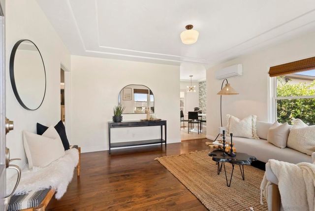 5527 Encina Dr, San Diego, CA 92114