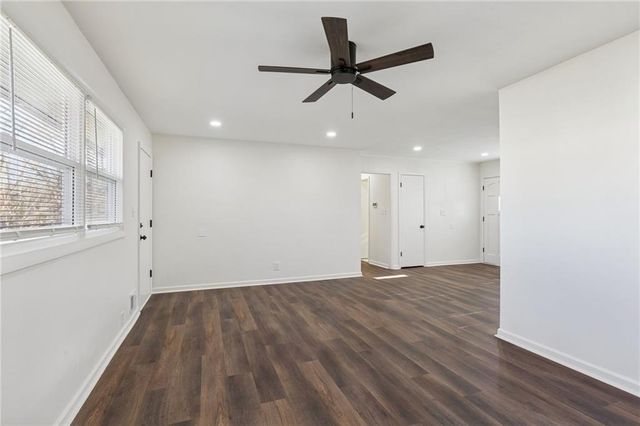 7706 E 110TH Street, Kansas City, MO 64134