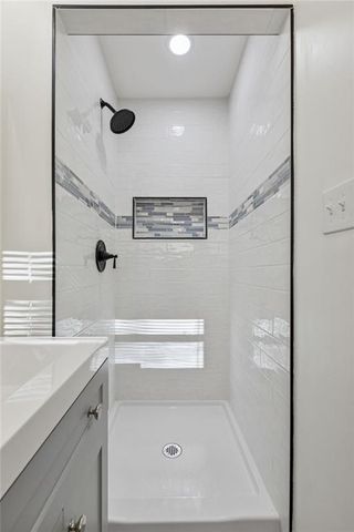 7706 E 110TH Street, Kansas City, MO 64134