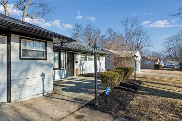 7706 E 110TH Street, Kansas City, MO 64134