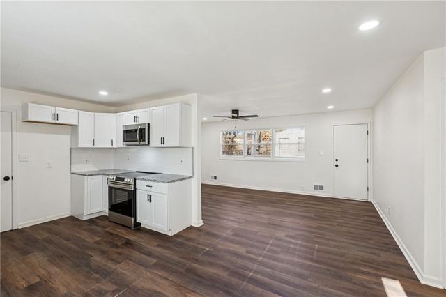 7706 E 110TH Street, Kansas City, MO 64134