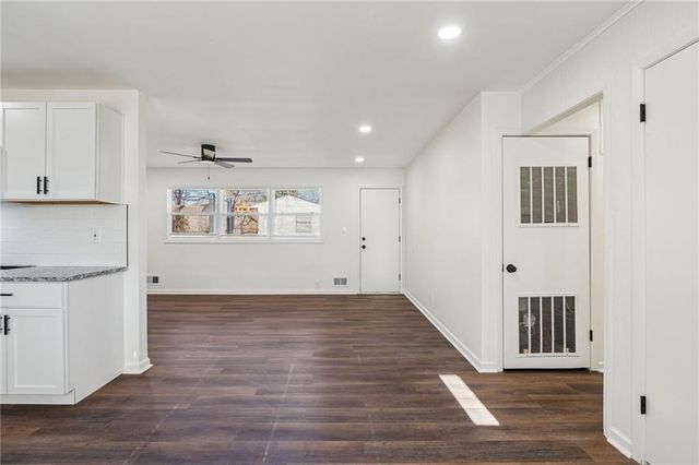 7706 E 110TH Street, Kansas City, MO 64134