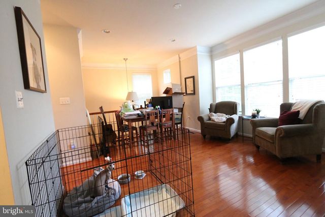 4469 MONMOUTH ST, Fairfax, VA 22030