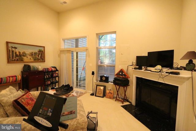4469 MONMOUTH ST, Fairfax, VA 22030