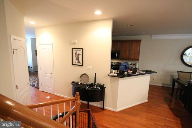 4469 MONMOUTH ST, Fairfax, VA 22030