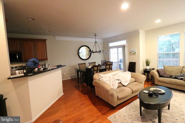 4469 MONMOUTH ST, Fairfax, VA 22030
