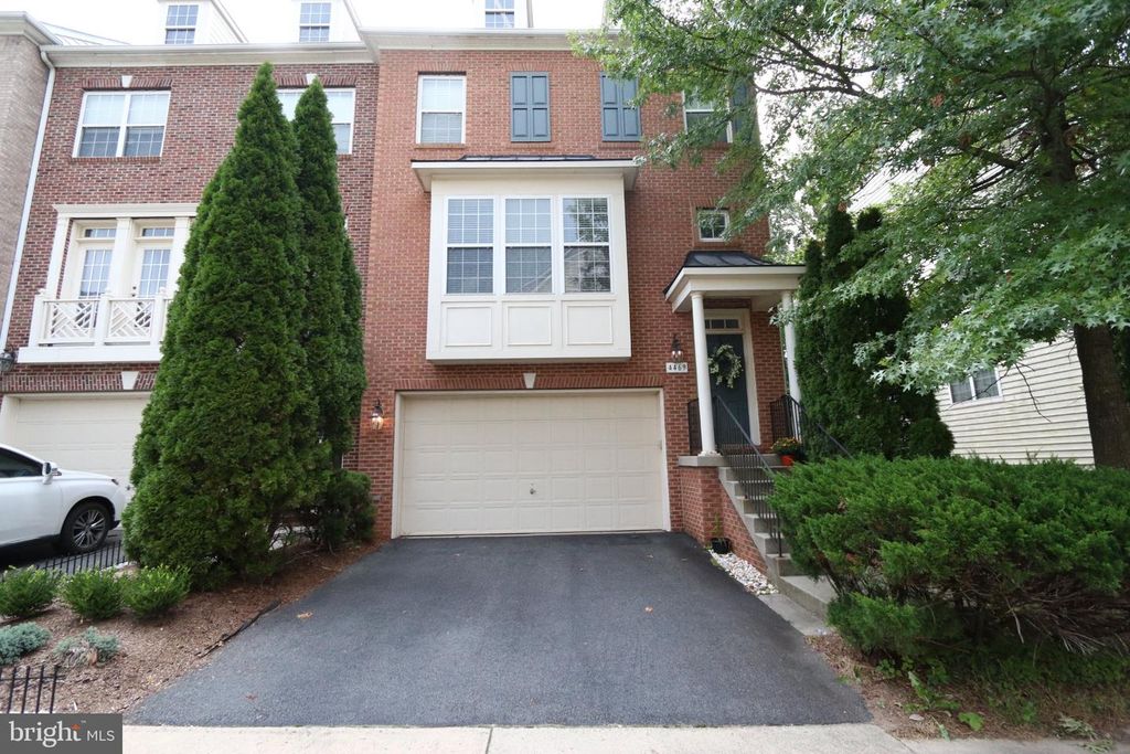 4469 MONMOUTH ST, Fairfax, VA 22030