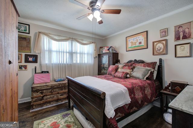 7 Timberwood Drive SE, Silver Creek, GA 30173